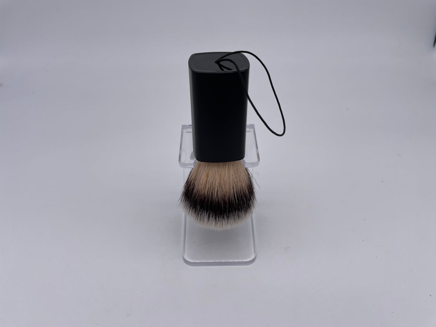 Hill And Drew Luxury Synthetic Silvertip Shaving Brush Modern black