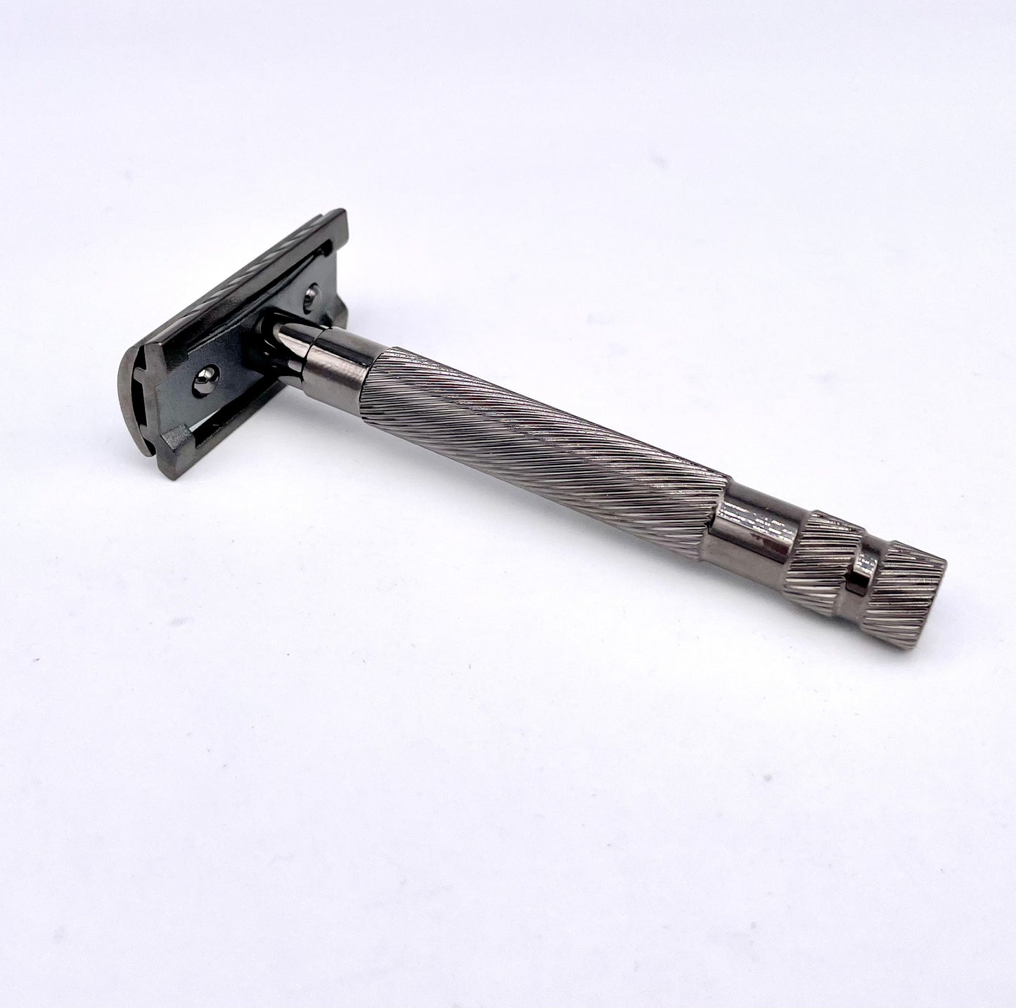 Epsilon Black Safety Razor