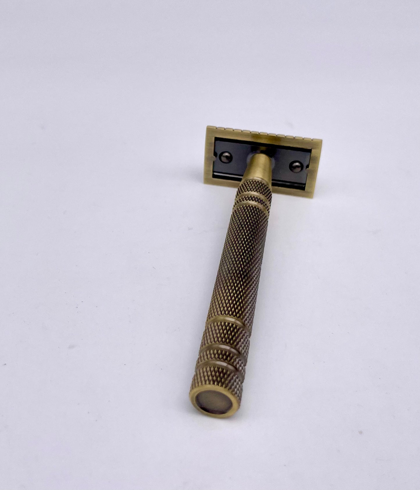 Epsilon Bronze Safety Razor