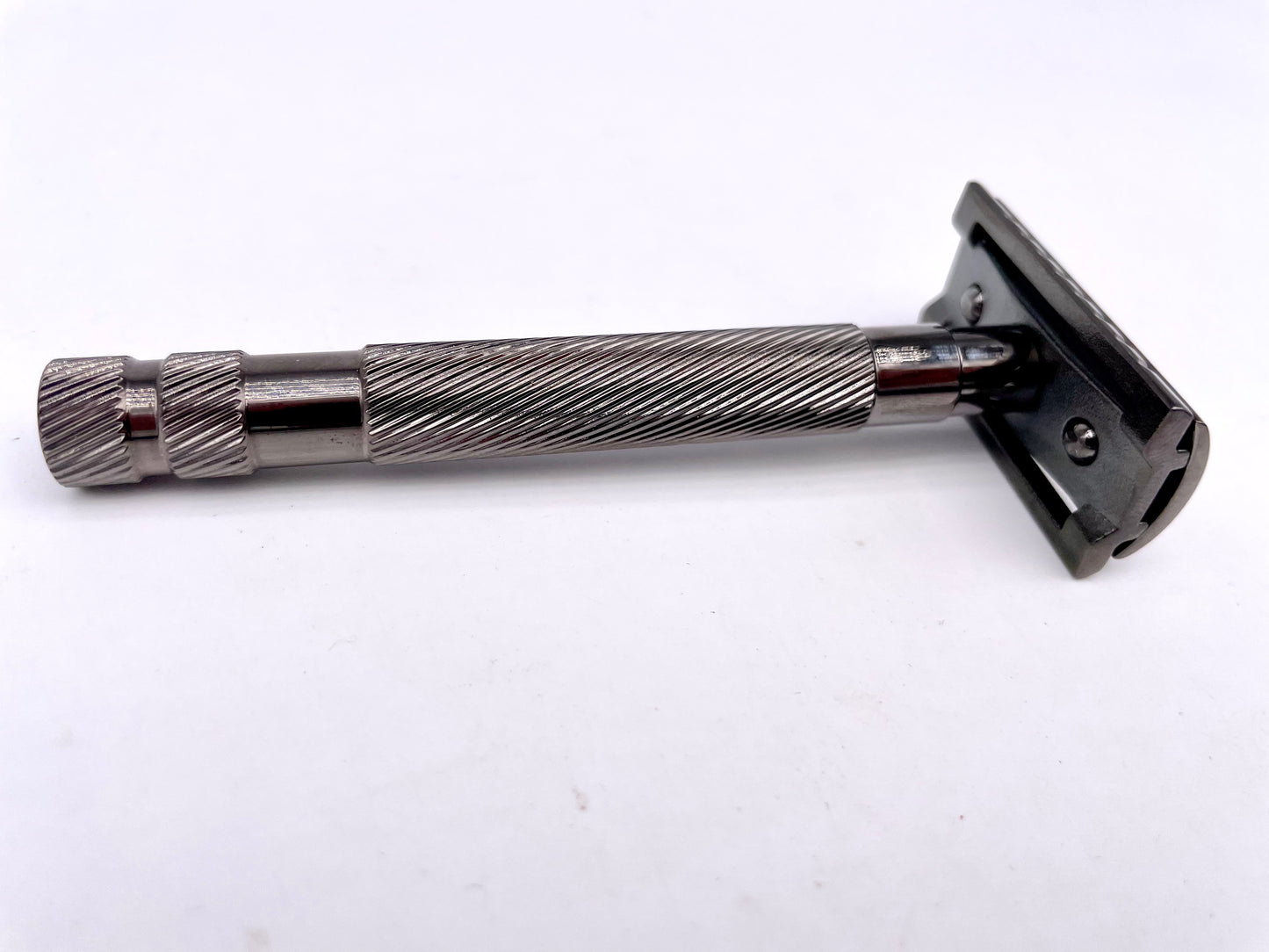 Epsilon Black Safety Razor
