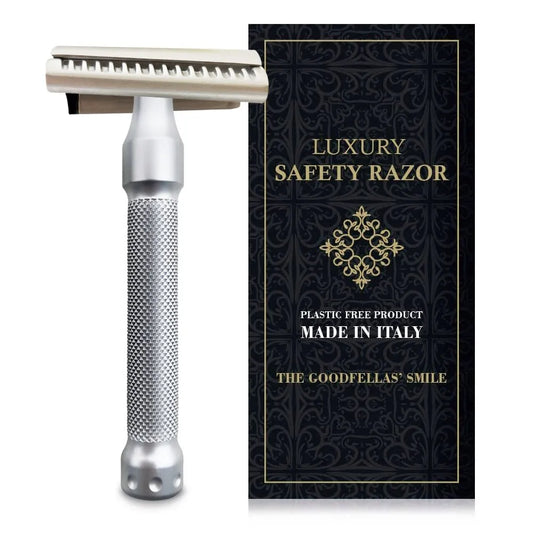 The Goodfellas' smile safety razor legion slant
