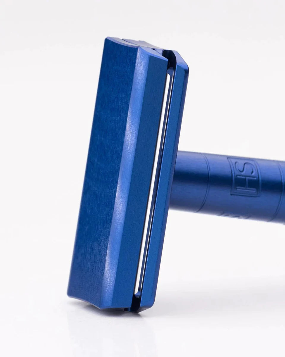 Henson Medium AL13 V2 - Double Edge Safety Razor - Steel Blue - Shaving Time