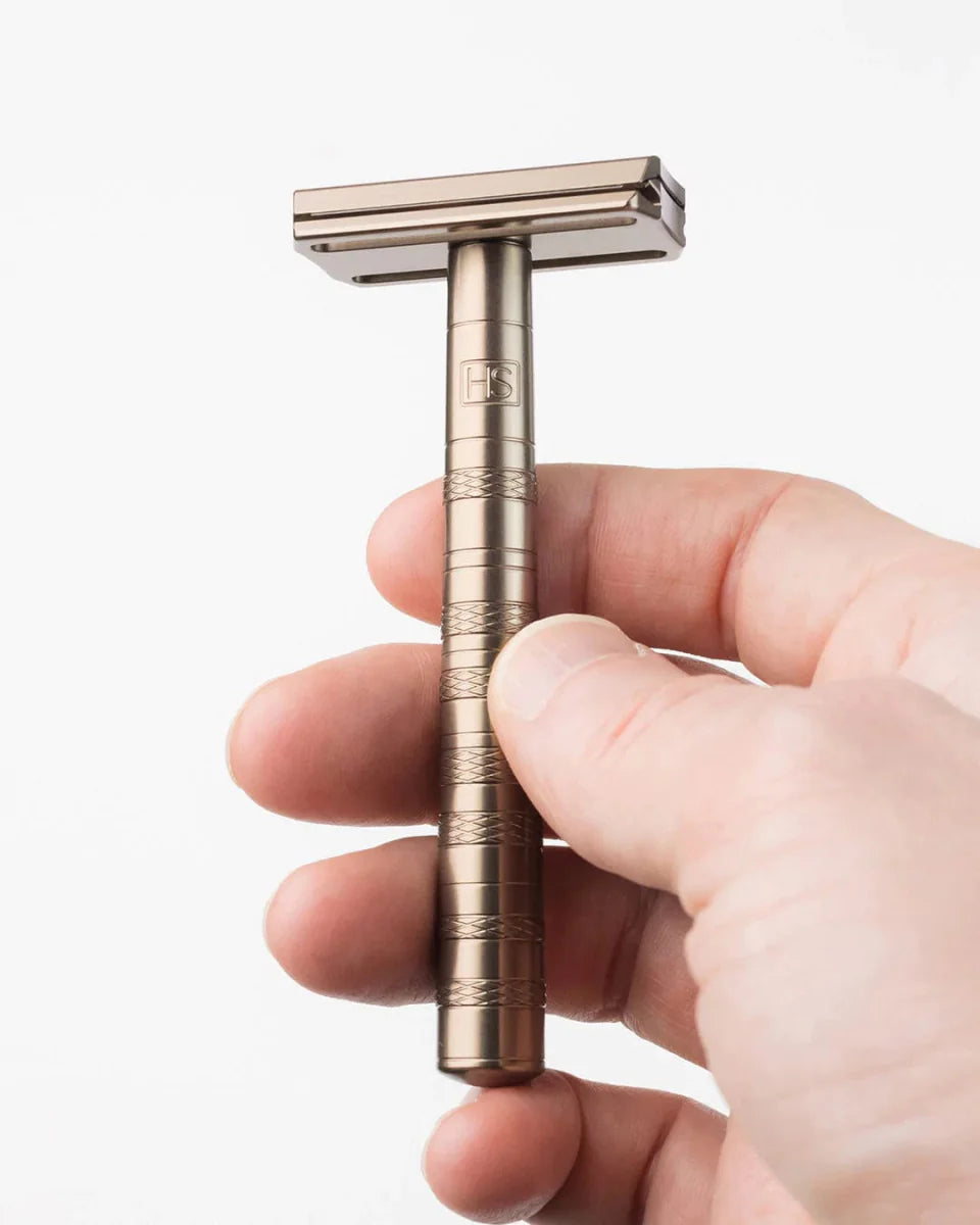 Henson Medium AL13 V2 - Double Edge Safety Razor - Tan ( Bronze) - Shaving Time