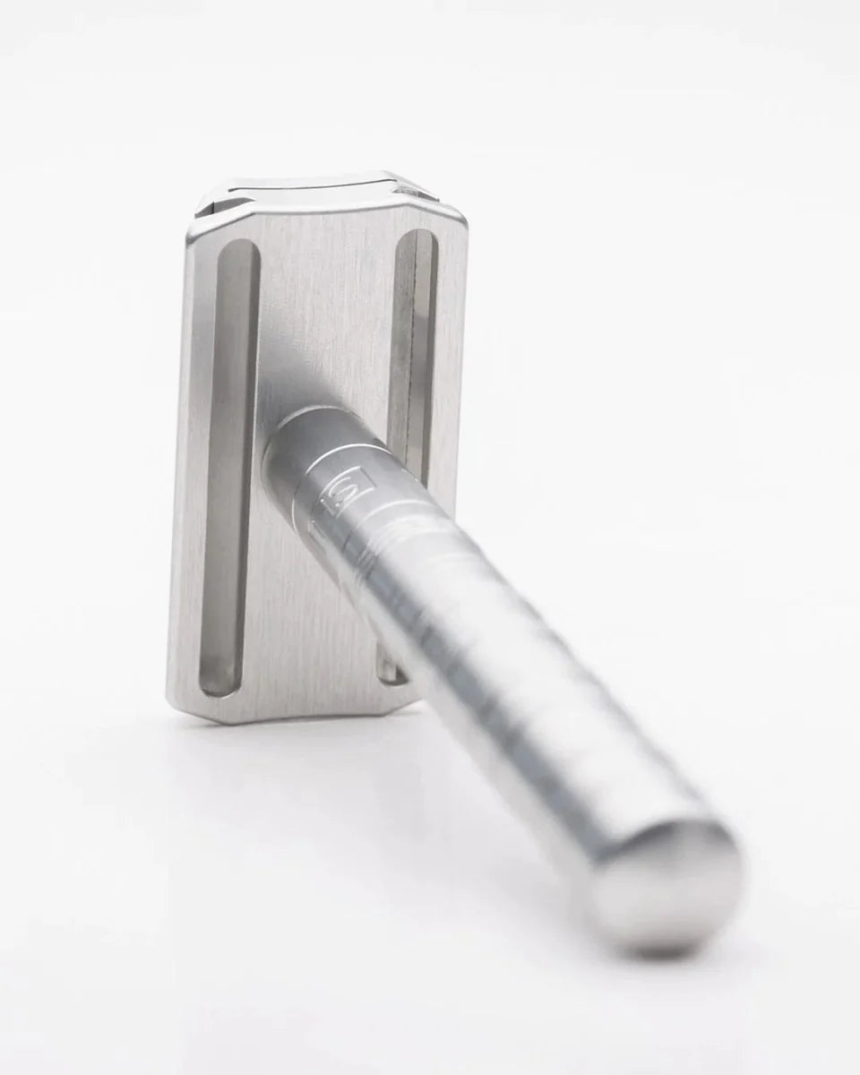 Henson Mild AL13 V2 - Double Edge Safety Razor - Aircraft - Shaving Time