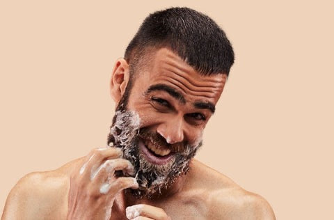Beard + Wet Shaving Care: How to Master the Best of Both Worlds