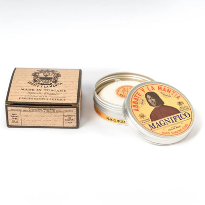 Abbey y La Mancha shaving cream tin with packaging on a white background
