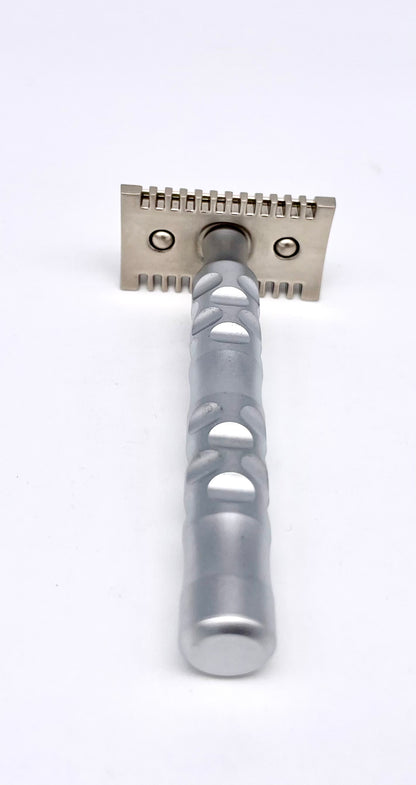 Safety razor Italico open comb – The Goodfellas' smile.