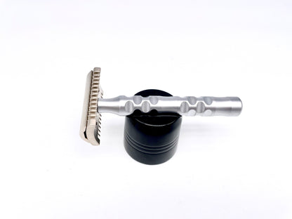 Safety razor Italico open comb – The Goodfellas' smile.
