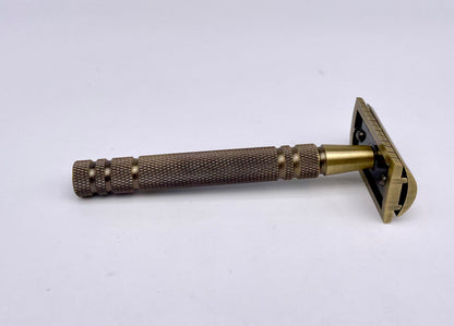 Epsilon Bronze Safety Razor
