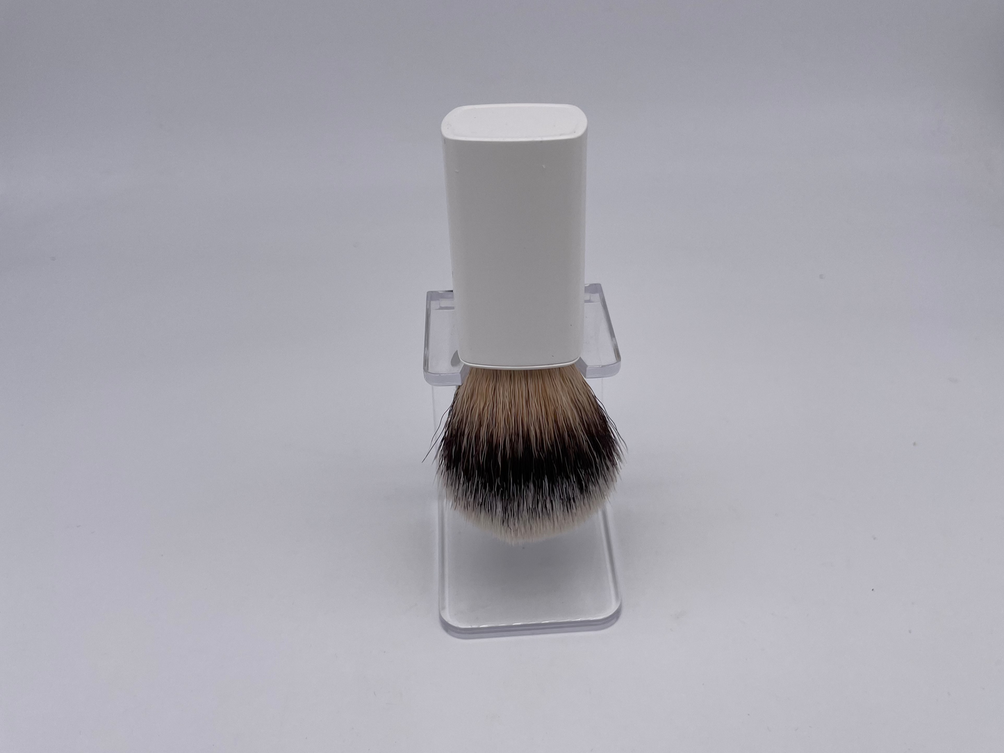 Hill And Drew Luxury Synthetic Silvertip Shaving Brush Modern White