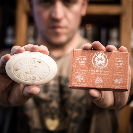 Abbate Y La Mantia Soap Saffron Sweet Almond Oil Green Tea