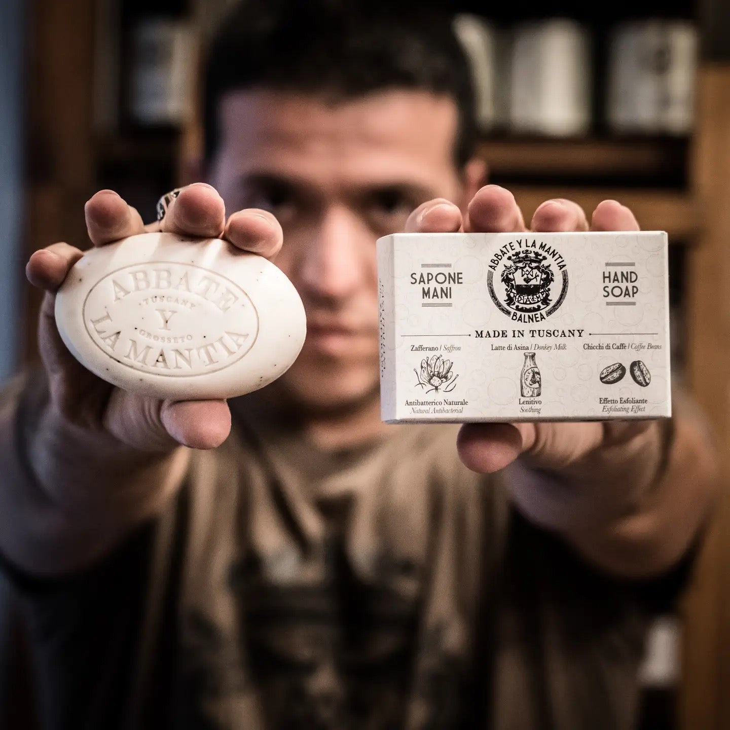 Abbate Y La Mantia Soap Saffron, Donkey Milk and Coffee Beans