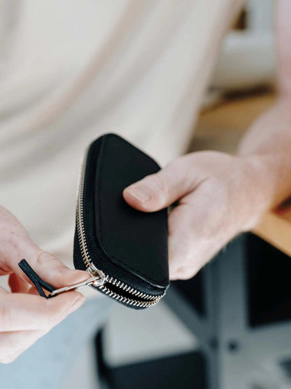Supply The Single Edge Travel Case - Dark Brown