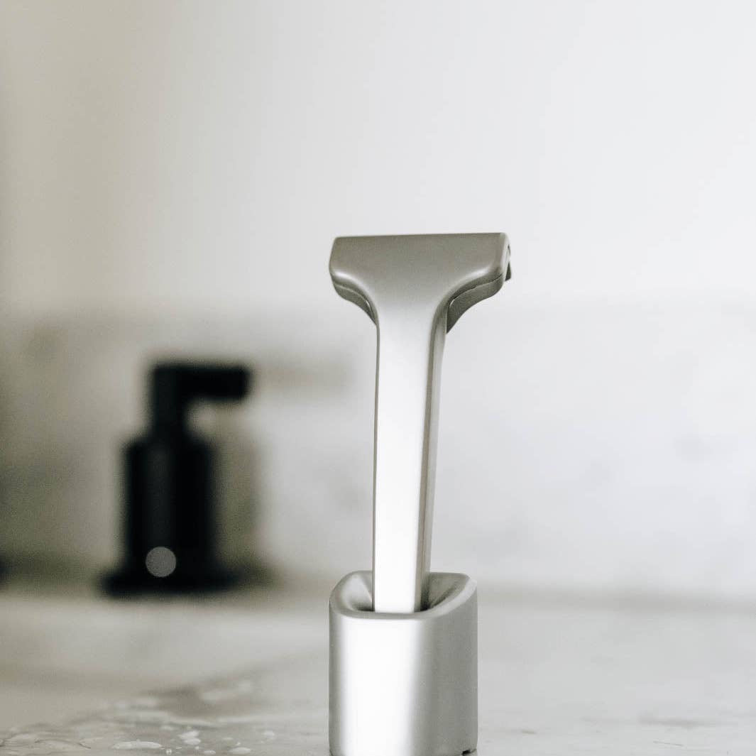 Supply Edge Razor Stand -Mirror Polish