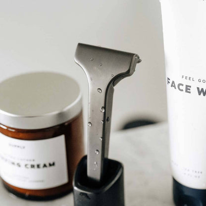 Supply Edge Razor Stand -Mirror Polish