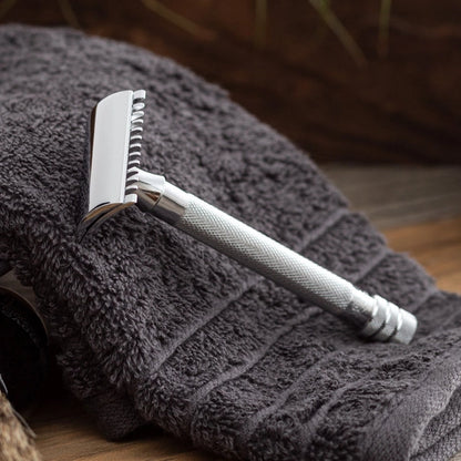 Merkur 25C Double Edge Safety Razor Open Tooth Comb Extra Long Handle