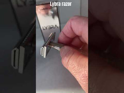 The Goodfellas’ Smile Lybra Stainless Steel Safety Razor
