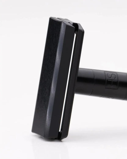 Henson Mild AL13 V2 - Double Edge Safety Razor - Jet Black - Shaving Time