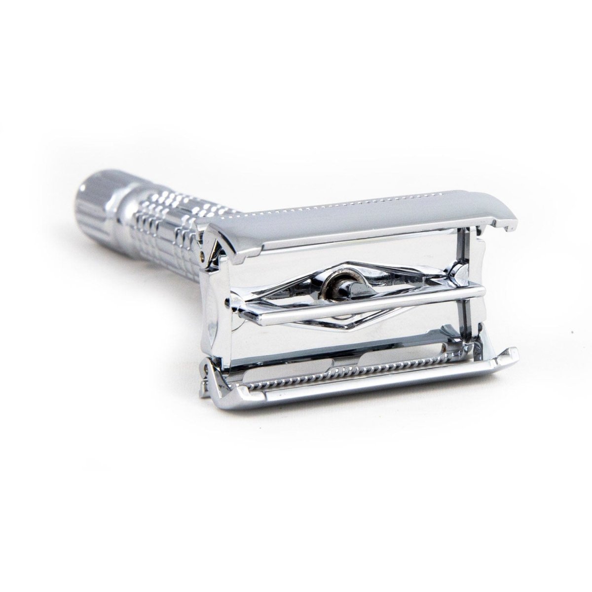 Hill & Drew HDRB40 Double Edge Butterfly Razor and Case - Shaving Time